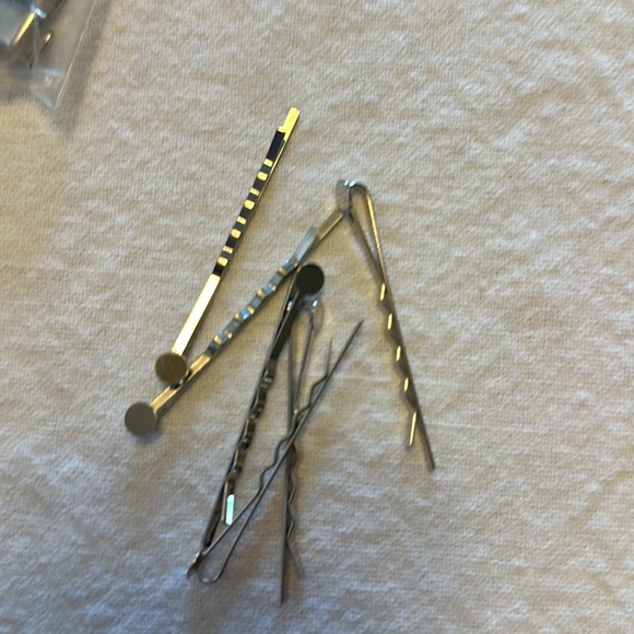 Lot of supplies for making cute girls hair clips (with grips)! Bundle & Save!! - Picture 2 of 9